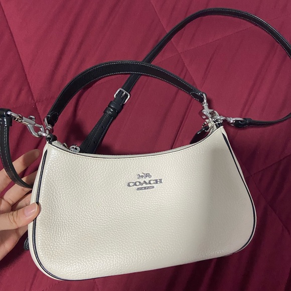Coach Teri Shoulder Bag Silver/Chalk Black like new - Picture 1 of 4